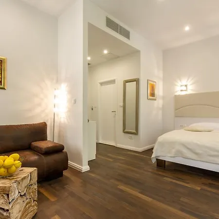 Pellegrini Luxury Penzion 4*