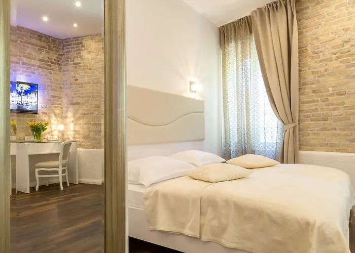 Affittacamere Pellegrini Luxury 4*