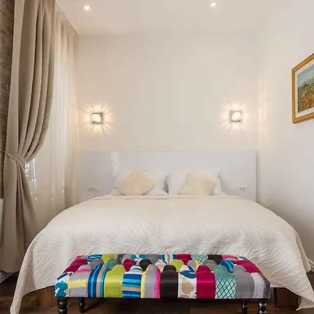 Pellegrini Luxury Casa de hóspedes 4*