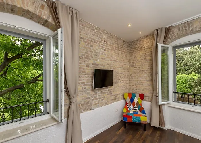 Gasthuis Pellegrini Luxury 4*