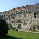 Pellegrini Luxury 4* Spalato